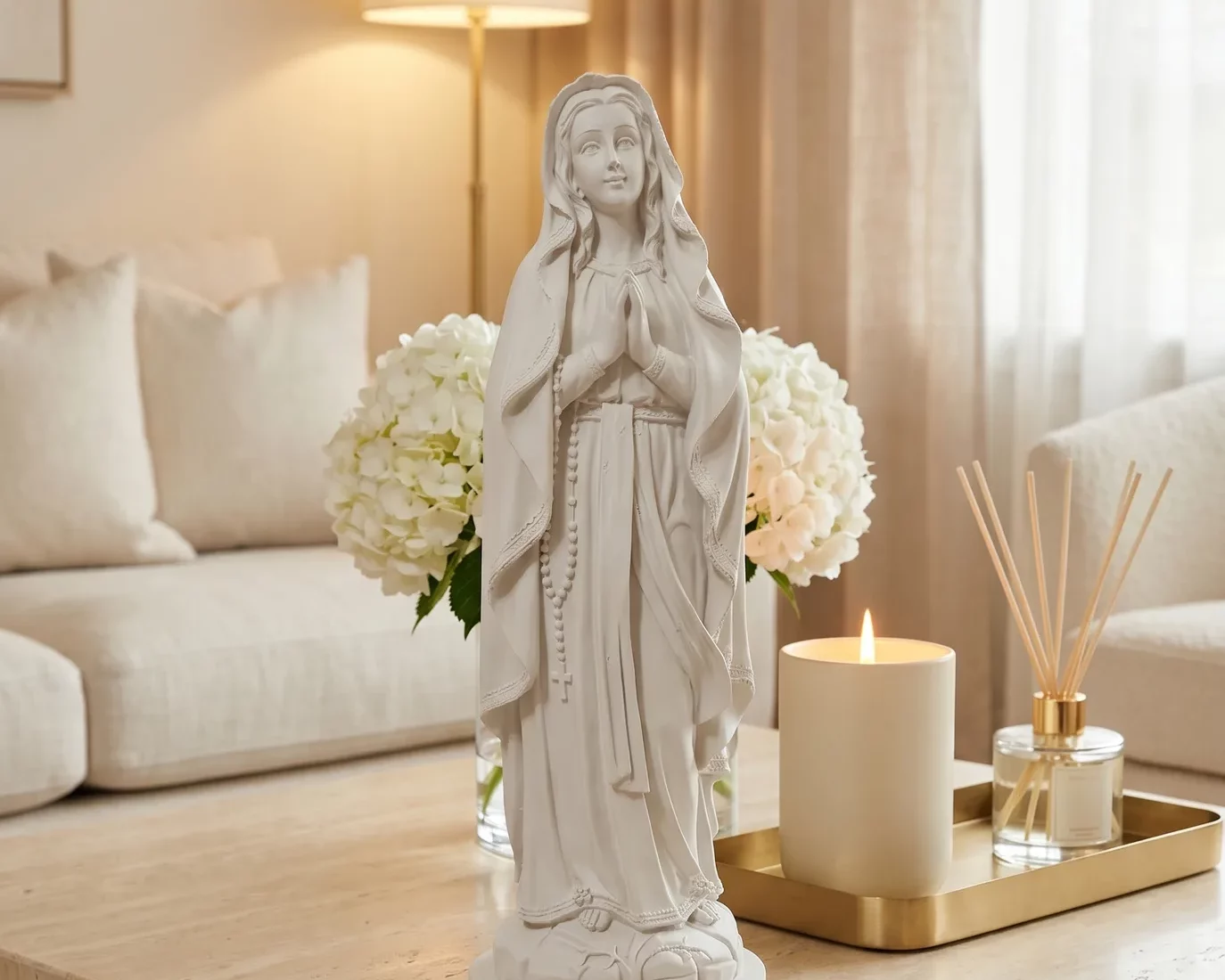 Nuestra Señora de Lourdes Mediana