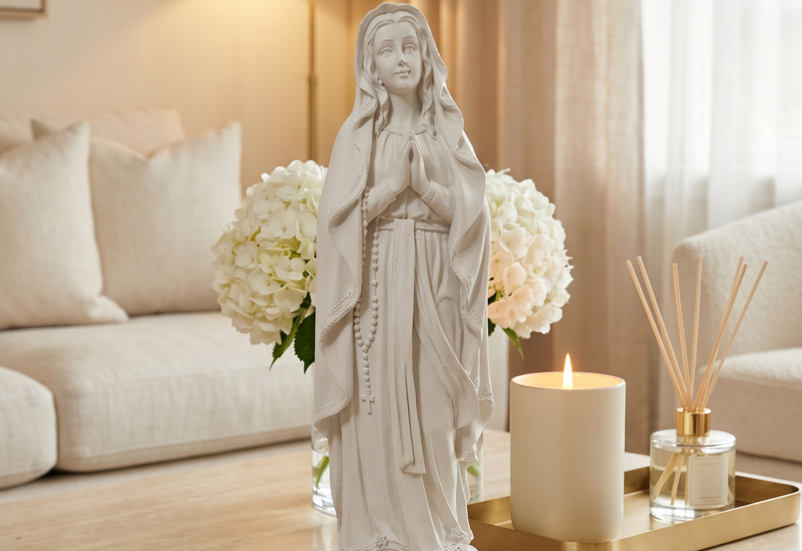 Nuestra Señora de Lourdes Mediana